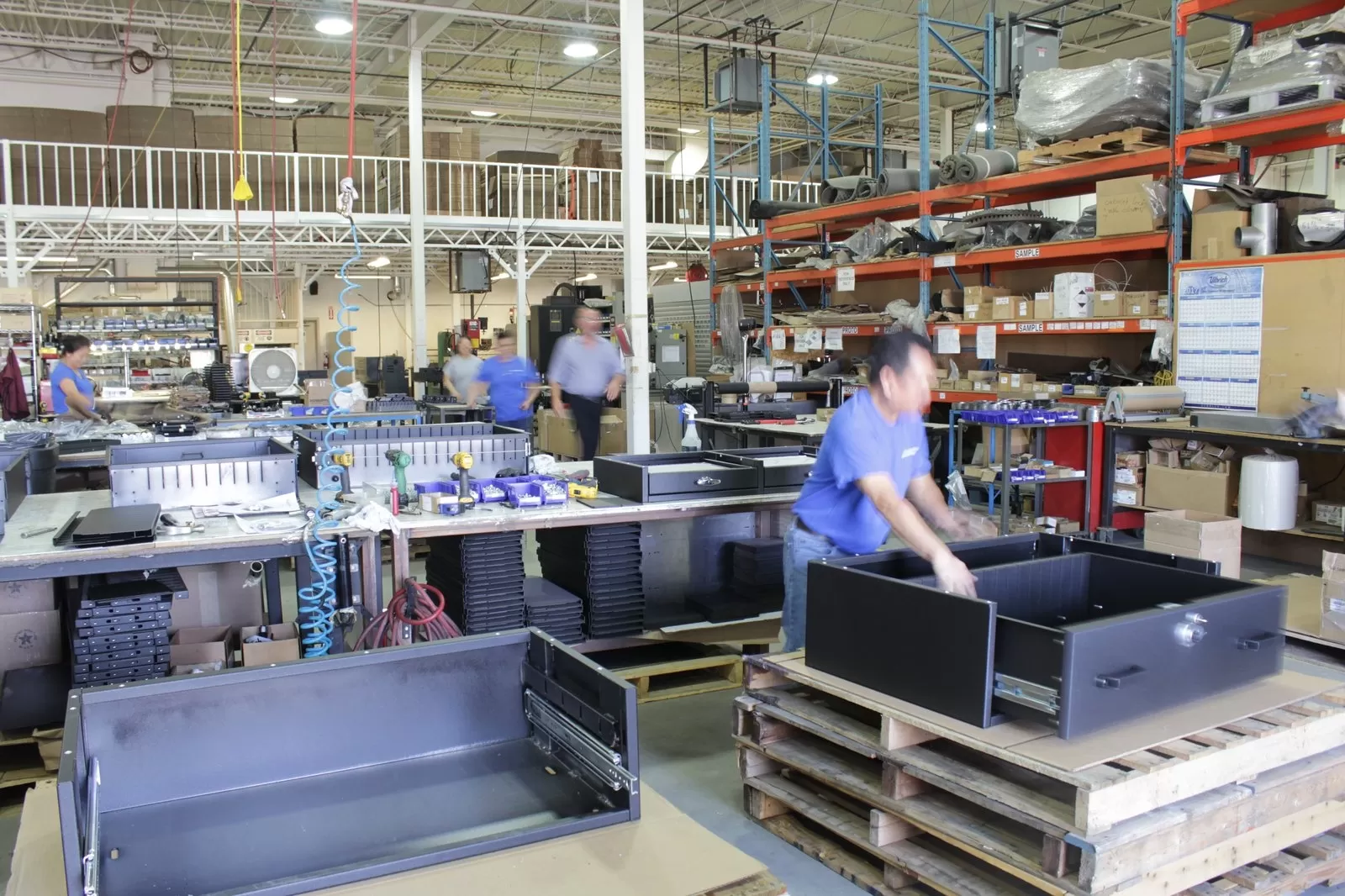 About D&R Electronics