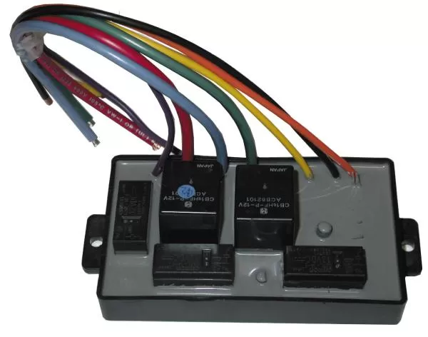 D&R ADT30A electronic anti-theft module with four relays on the board and a colour-coded harness