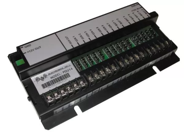 D&R PDU14-K power distribution unit with labelled IGN, BATT and +12V OUT terminal blocks in a black case