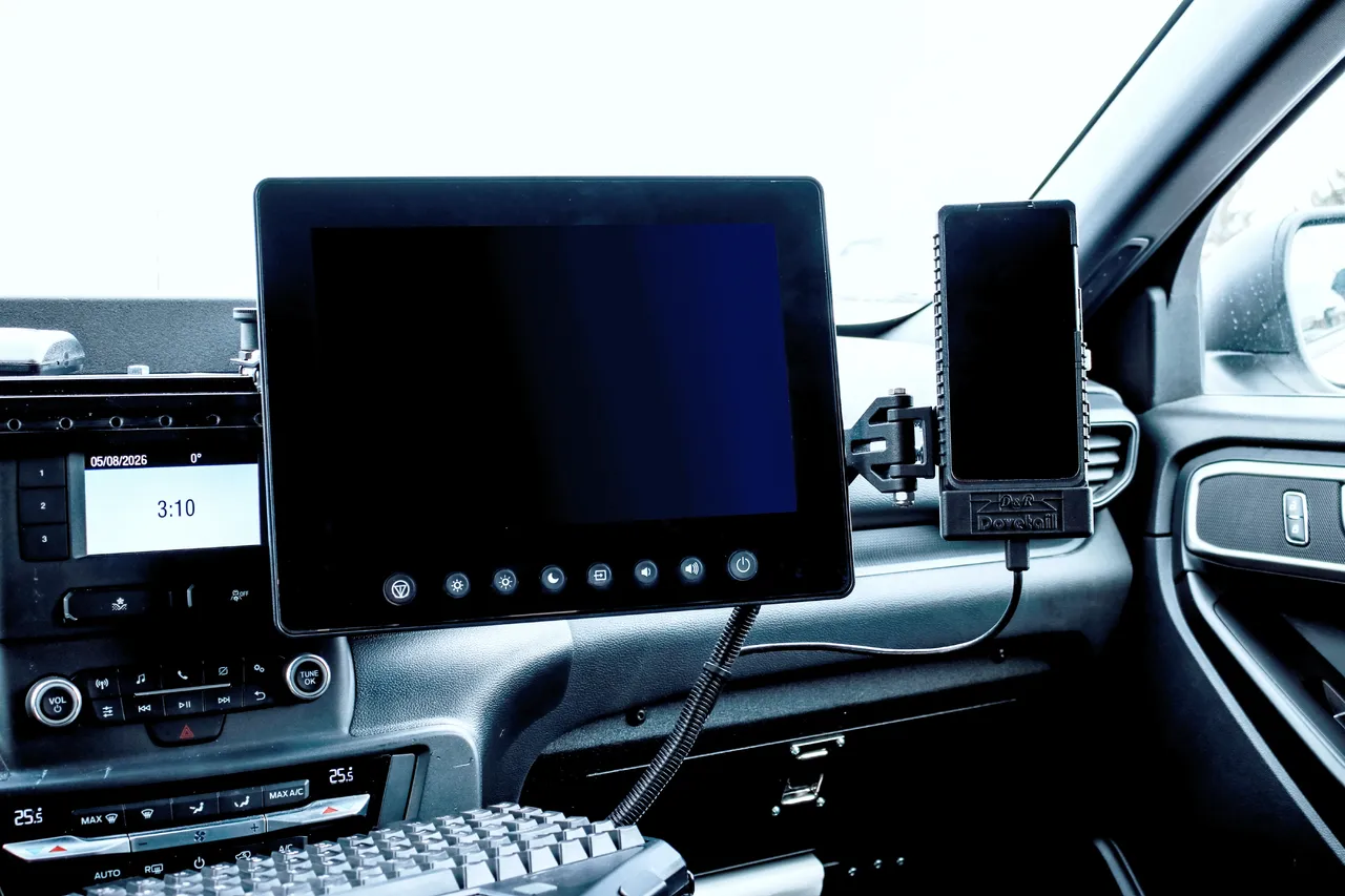 Dovetail Vehicle Docking Solution (622-0009-02-01)