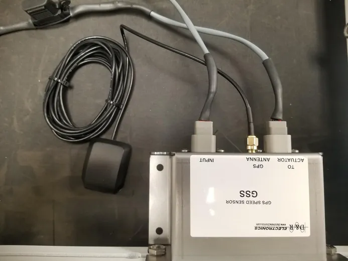 GPS Antenna for roof mounting - D and R Electronics