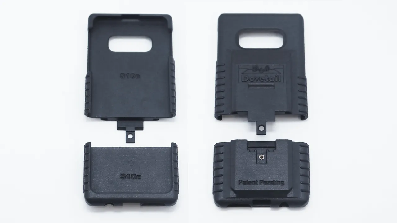 S10e case parts laid out with the lower caps taken off both the inside-up and outside-up shells