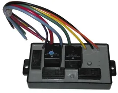 D&R ADT30A electronic anti-theft module with four relays on the board and a colour-coded harness
